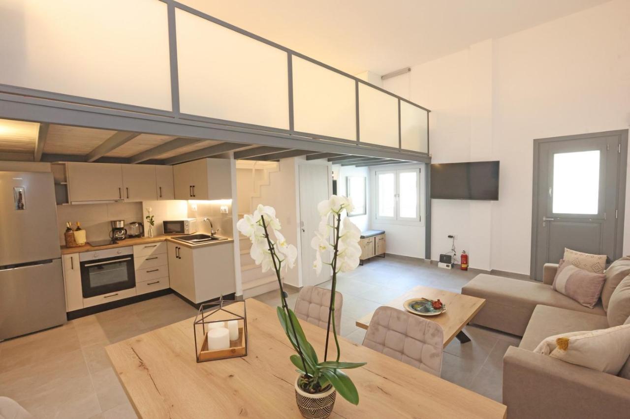 Modern Loft Syros Apartment Ermoupoli Exterior photo
